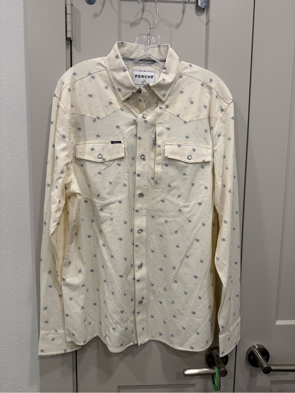 Poncho Cream Lightweight Western Shirt Jacket with Blue Motif